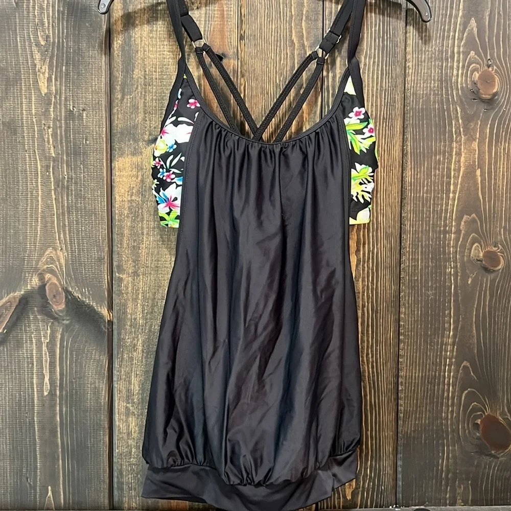 2 Piece Tankini Swim Suit M Black Floral Tropical Tummy Cover 2pc. Full Coverage
